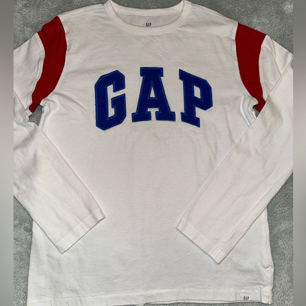 Gap long sleeve M 8/10 like new